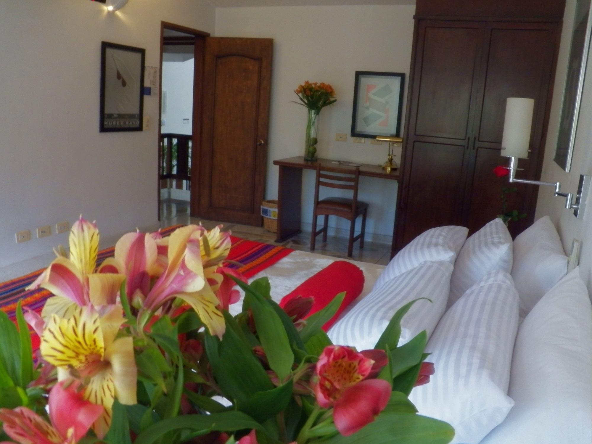 Hotel Casa Santa Monica Norte Cali Esterno foto
