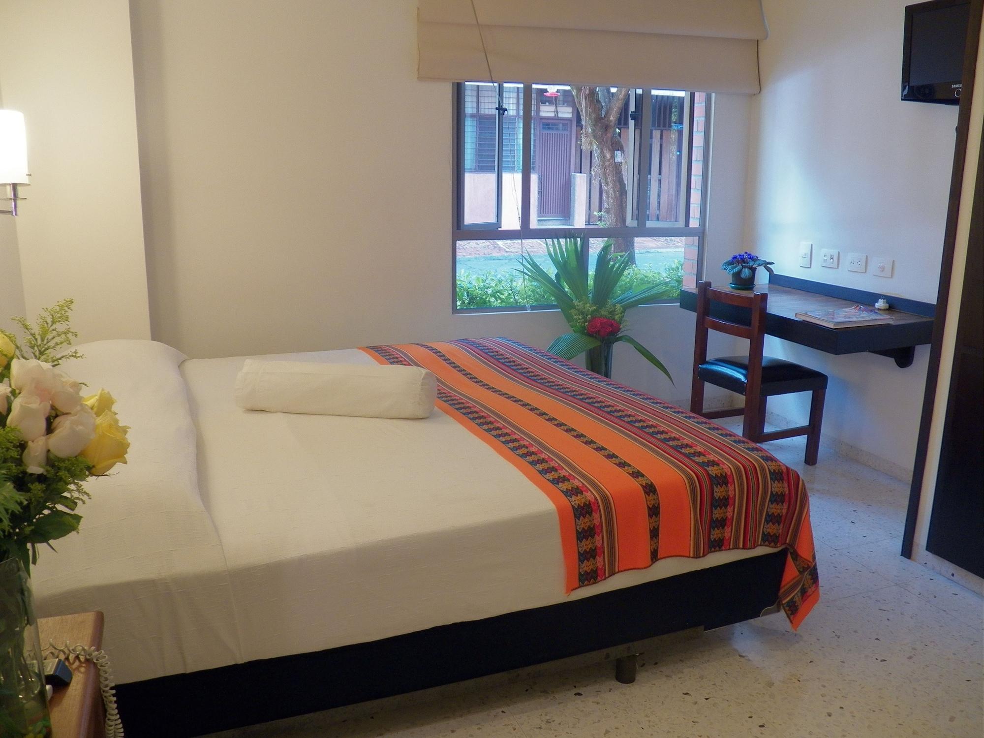 Hotel Casa Santa Monica Norte Cali Esterno foto